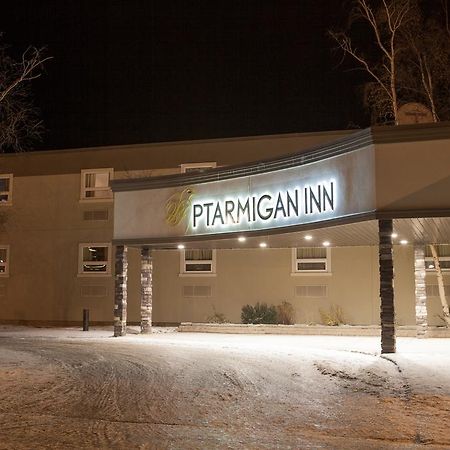 Ptarmigan Inn Hay River Ngoại thất bức ảnh